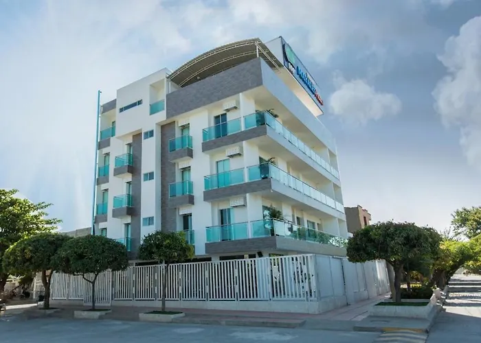 Hotel Metropolitano Plaza
